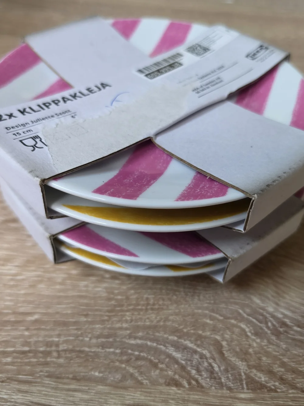 IKEA Klippakleja 6 Inch Porcelain Side Plates Pink/Yellow Striped 4 Piece NEW